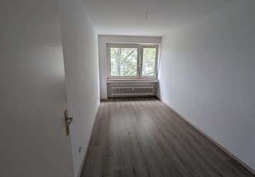 Wohnung Essen Südviertel - 4 Zimmer, 100 m&sup2;, 1.000&euro; | Angebot:27377203