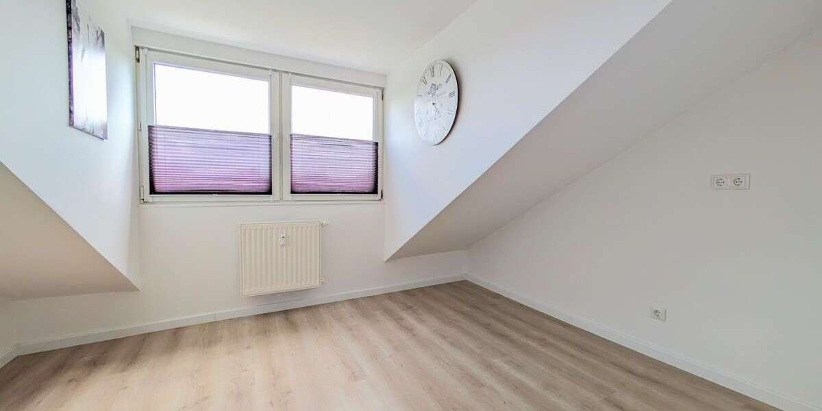 Etagenwohnung Düsseldorf Eller - 1 Zimmer, 40 m&sup2;, 560&euro; | Angebot:26857678