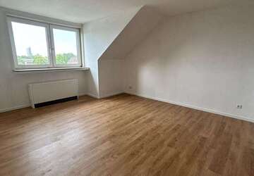 Wohnung Essen Bergerhausen - 3 Zimmer, 80 m&sup2;, 342&euro; | Angebot:26888304