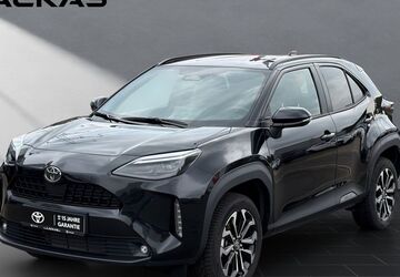 Toyota Yaris Cross 6.270 km 25.450 &euro; Wesel 46485