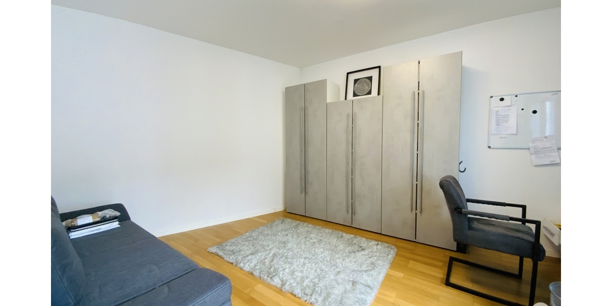 Kinderzimmer / Homeoffice