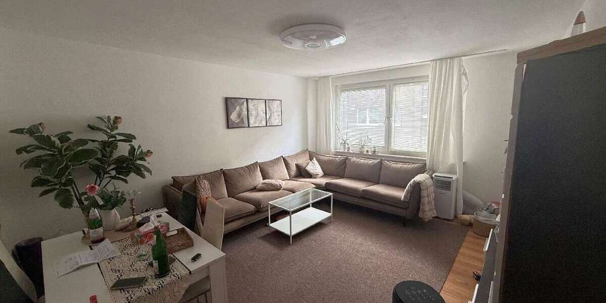 Etagenwohnung Duisburg Hamborn - 2 Zimmer, 49 m&sup2;, 365&euro; | Angebot:27084016